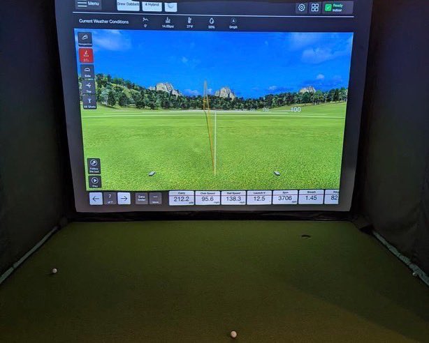 FlightScopeGolf's tweet image. The perfect indoor simulator setup doesn’t exi- … 😍😍😍

#FlightScopeFamily #PerformanceDataYouCanTrust 

📸: @ ddbelt on IG