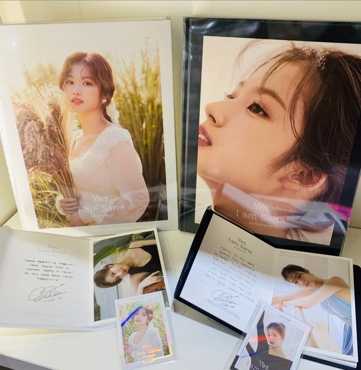 metaIvlog's tweet photo. 𝕪es, 𝕚’m Zukie and my 𝕟ew 𝚋ook sobre mi #𝕔osmo𝕔at·𝔡ay 🪷, la 𝑔eminiana más linda ha llegado y aquí vengo a presumirles un poco de la poderosisima reina, cause #𝕪es𝕚ʼm𖤐𝓈aori me hace muy feliz y la llenaré de muchísimo 𝑙øve porque se lo merece ଘ(੭*ˊᴗˋ)੭ ☆ https://t.co/m7gcX2lgje