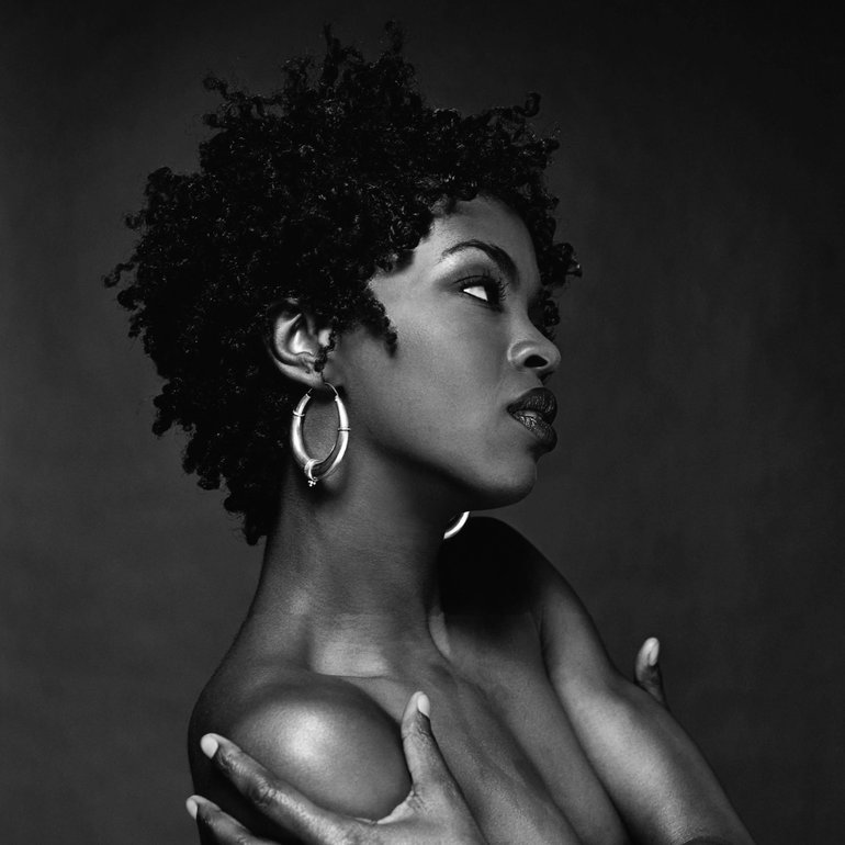 Happy birthday Lauryn Hill! Where I\m now it\s the 27th now so I\m late but still hbd to her! 