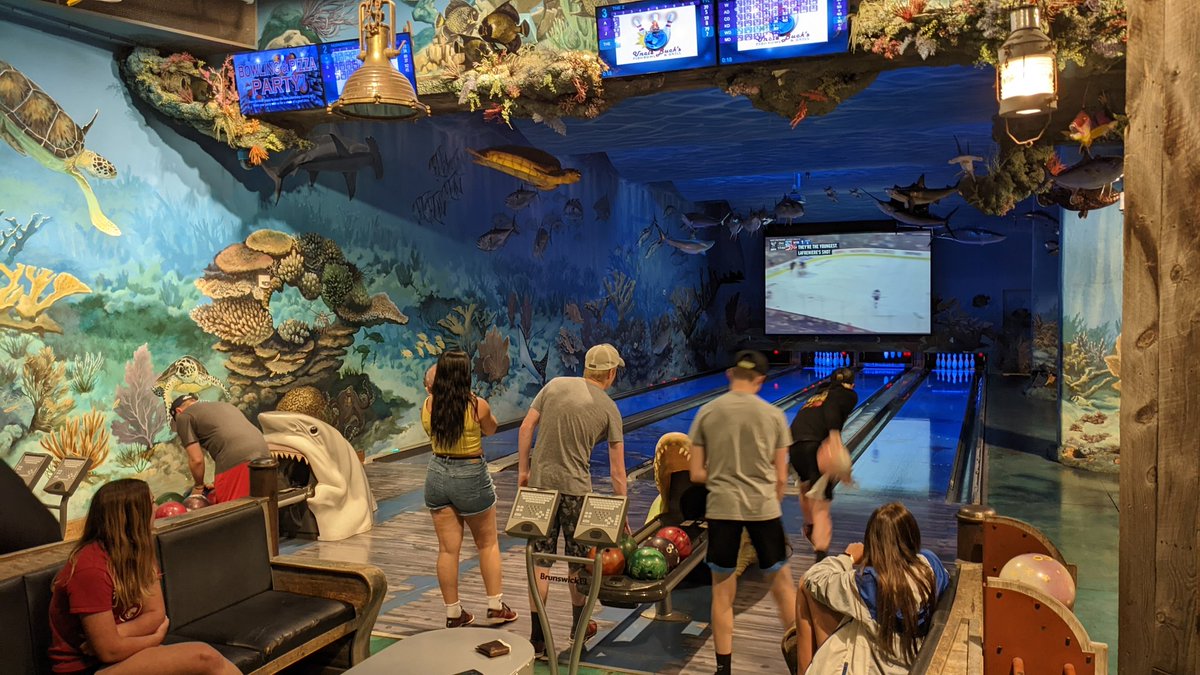 inspoonwetrust's tweet photo. Bowling at the @BassProPyramid 
#FCMemphis22 https://t.co/n3bNebPzqI