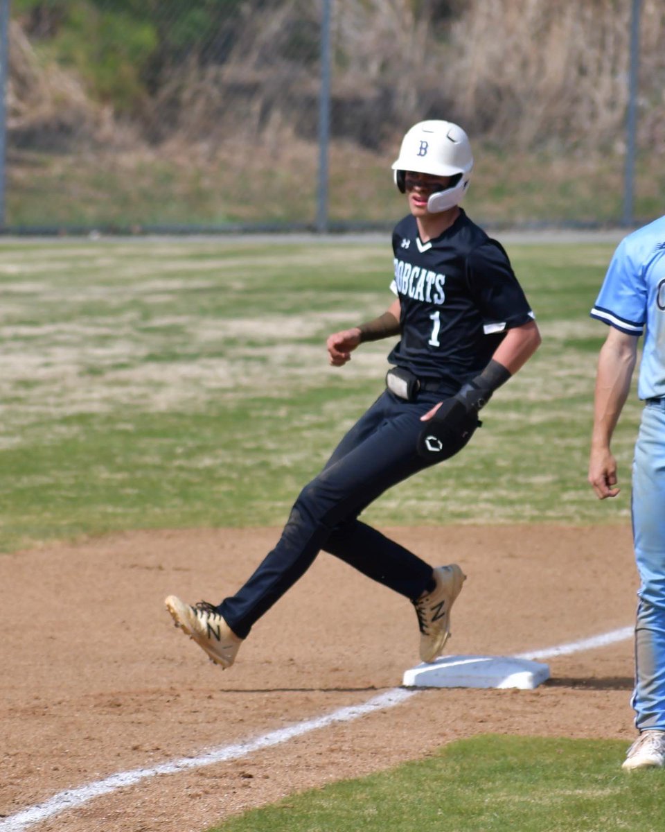 GraysonSnead's tweet photo. I’m very honored to be named first-team all district💜🖤@GoBHSBaseball @STARSBASEBALLVA @PBRVirginiaDC https://t.co/K6TnQ4RybL