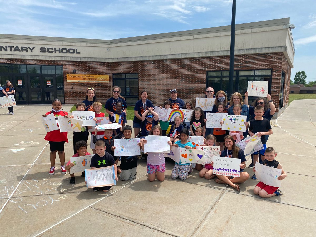 MrKilian_SRE's tweet image. What a great day for SRE!!!! Our olympians did an amazing job. #SRECommunity #proudprincipal