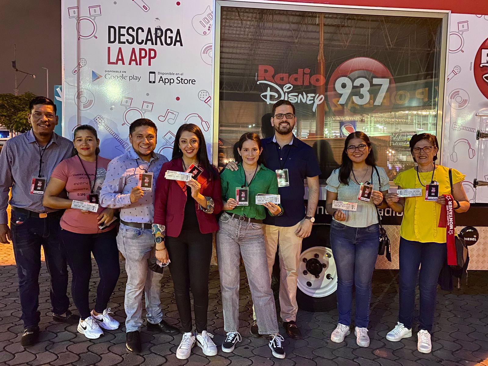 Radio Disney Latino on Twitter "Nuestros ganadores de la PrimeraFila