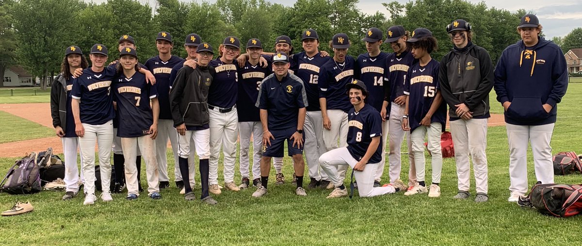 YagaBomb24's tweet photo. Tonight’s loss stings. This was one of, if not, the greatest groups I’ve been a part of. I’ll never forget the seasons full of memories, especially the historic run we made this year. Thank you guys for all the good times. These guys hold a special place in my ❤️. #Wolverines⚾️ https://t.co/K7eAQgUoYU