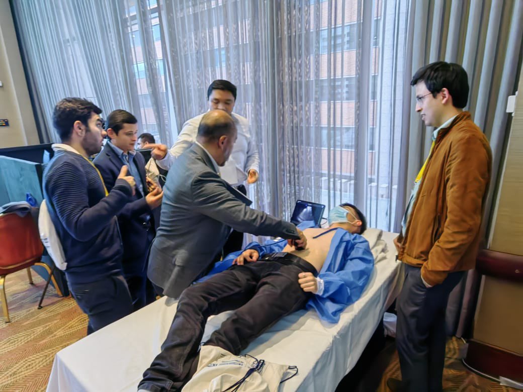 ANDRESMFC14's tweet image. #POCUS workshop with @Periocrit @AMCI_Colombia Diaphragm ultrasound #POCUSFIRST