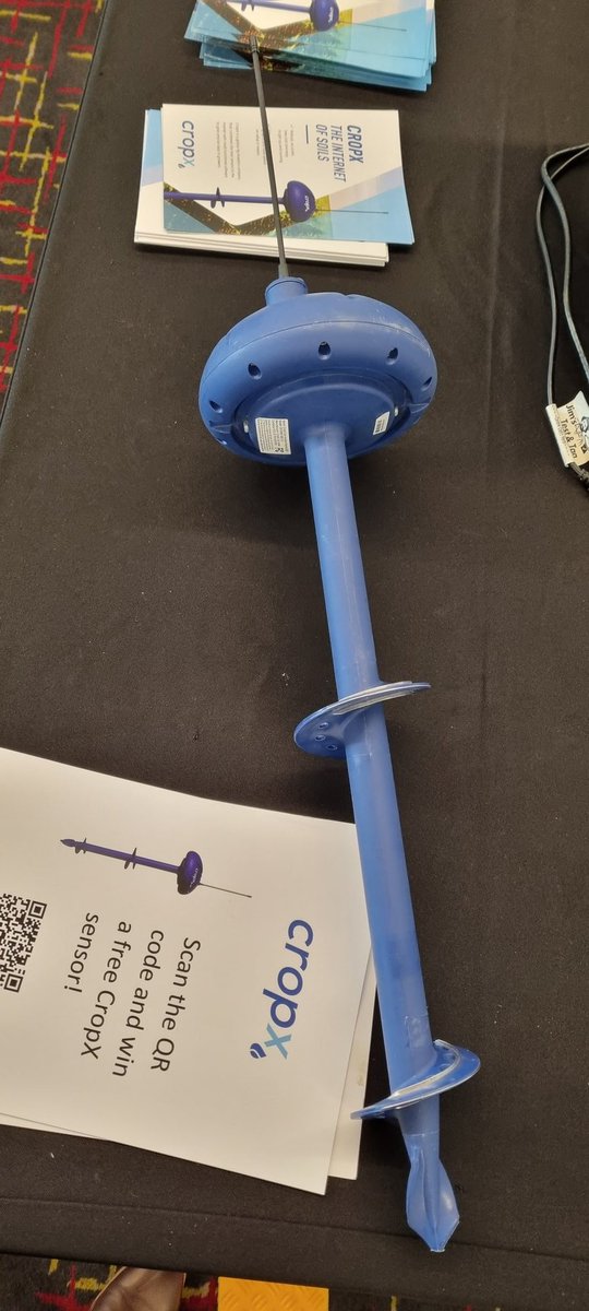GreenpatchAg's tweet image. This is interesting. DIY moisture probe!