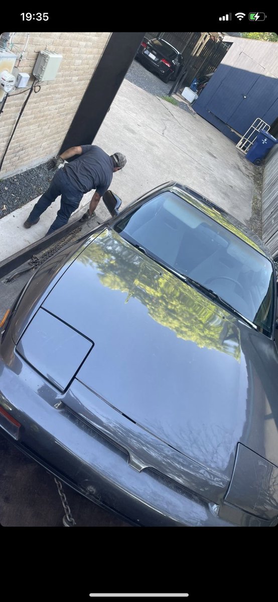 VegaZenki95's tweet photo. My friend just got an electric s13 for 4k wtf 💀💀 he didn’t know it was electric till it showed up 😂 https://t.co/2OdAtRJDBR
