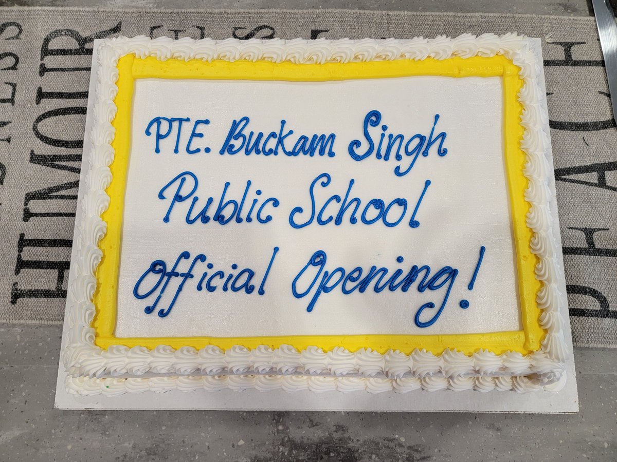 lisa_spagnuolo's tweet photo. We had our official opening @PteBuckamSingh, it was so awesome to see everyone come out and join all the fun 💙🦁 https://t.co/SOYbBblxfa