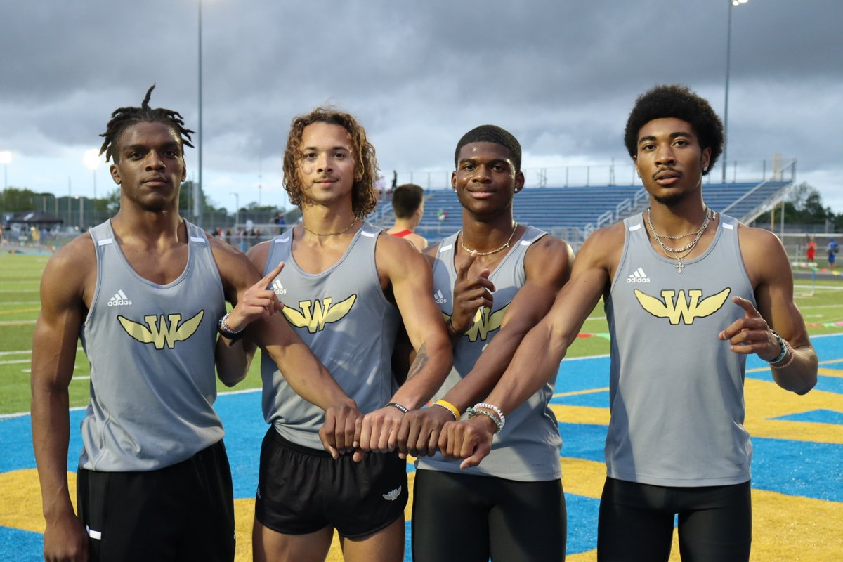 🏆 Regional Champion 🏆

🏅 State Bound 🏅

4X400m Relay

Michael Durham, Brion Stephens, Xavier Wills, Amarion Sanders 

#WCFAMILY <a href="/thelonggoldline/">Warren Central XC/TF</a>