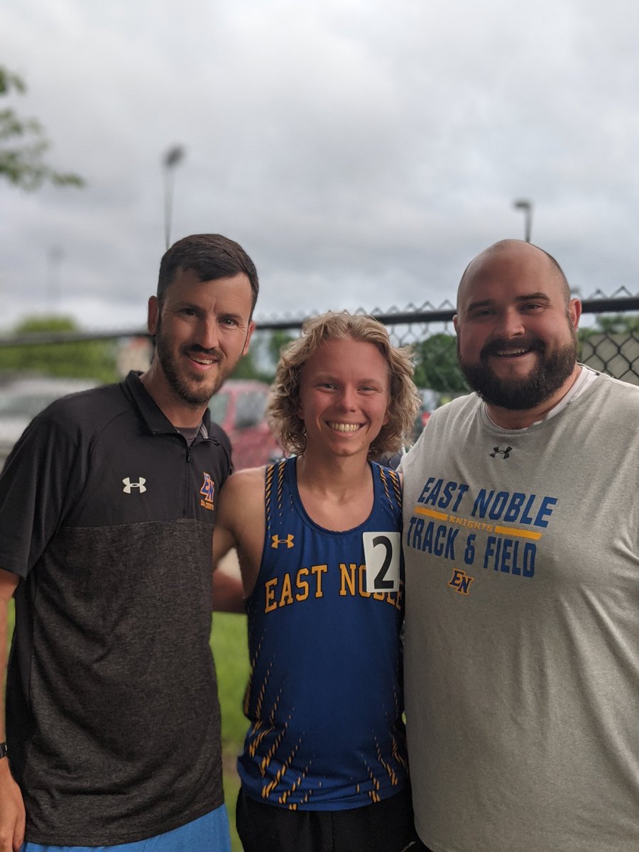 EN_Boys_TandF's tweet photo. Congratulations to Drew Sillaway for being the Regional Runner-Up in the 3200 and qualifying for STATE!!! https://t.co/lEplmUp75u