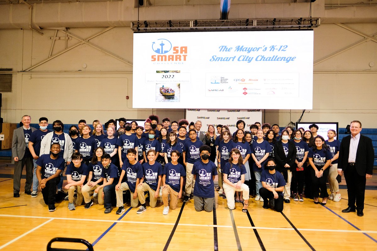 Ron_Nirenberg's tweet photo. That's a wrap on the SA Smart 2022 Mayor’s Challenge Finals. Congratulations to all winning teams!

Students competing presented innovative solutions to tackle long-term water security to ensure the future of our water is abundant for generations to come. https://t.co/nMGNUY5oF3