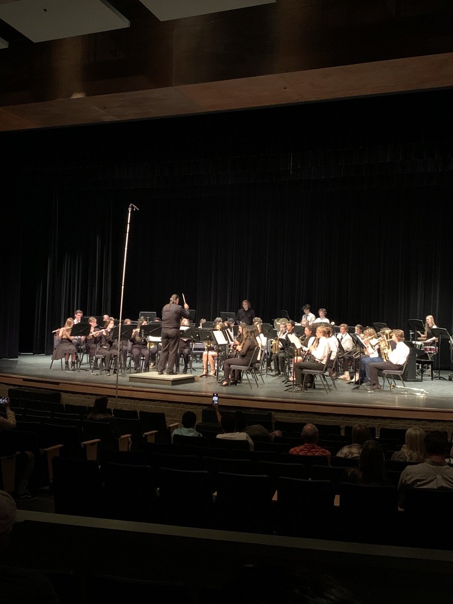 mscottcrisp's tweet photo. Jackson hole high school band!! https://t.co/cgvjSHrbQt