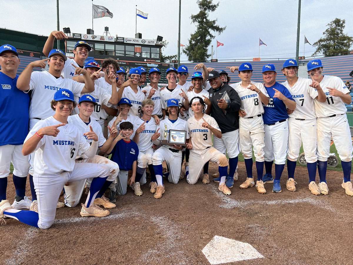 jmreyes831's tweet image. CCS baseball ⚾️: The top-seeded @mvcmustangs defeated No. 2 Gunn High, 5-3, to capture the Division VI championship. It’s the program’s first ever title in school history. #cover3sports
