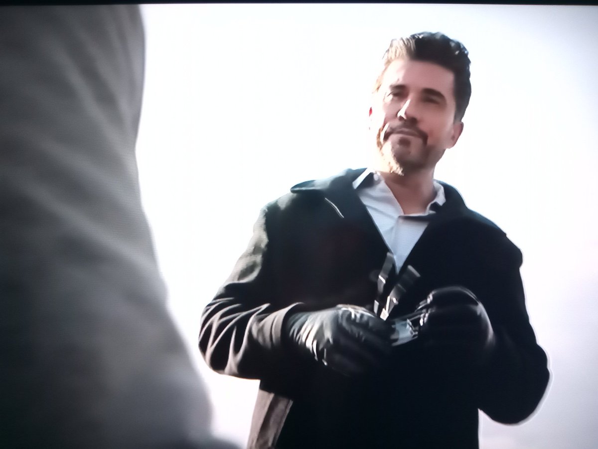 DarkMaster__AR's tweet photo. 😱 Hasta aquí llegué! #cotazónguerrero #teamíker cc. @luis_lauro @BryanL152 @detlnovelas1 @horadlanovela @los8015 @NubiaArizaga @Manuelopexx @YoulGuion7 @telenovelo @SoyEl_RogerMx @NoveleraSoy @RaulIgnacioCam1 @Txonny_ https://t.co/2IBFEPXmQJ