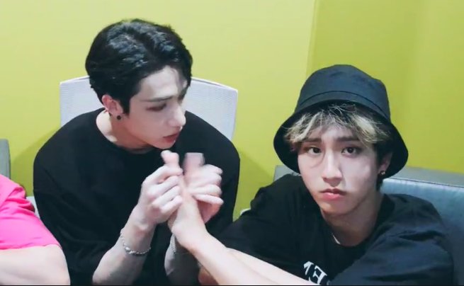 chan's bf 🦷 tweet media