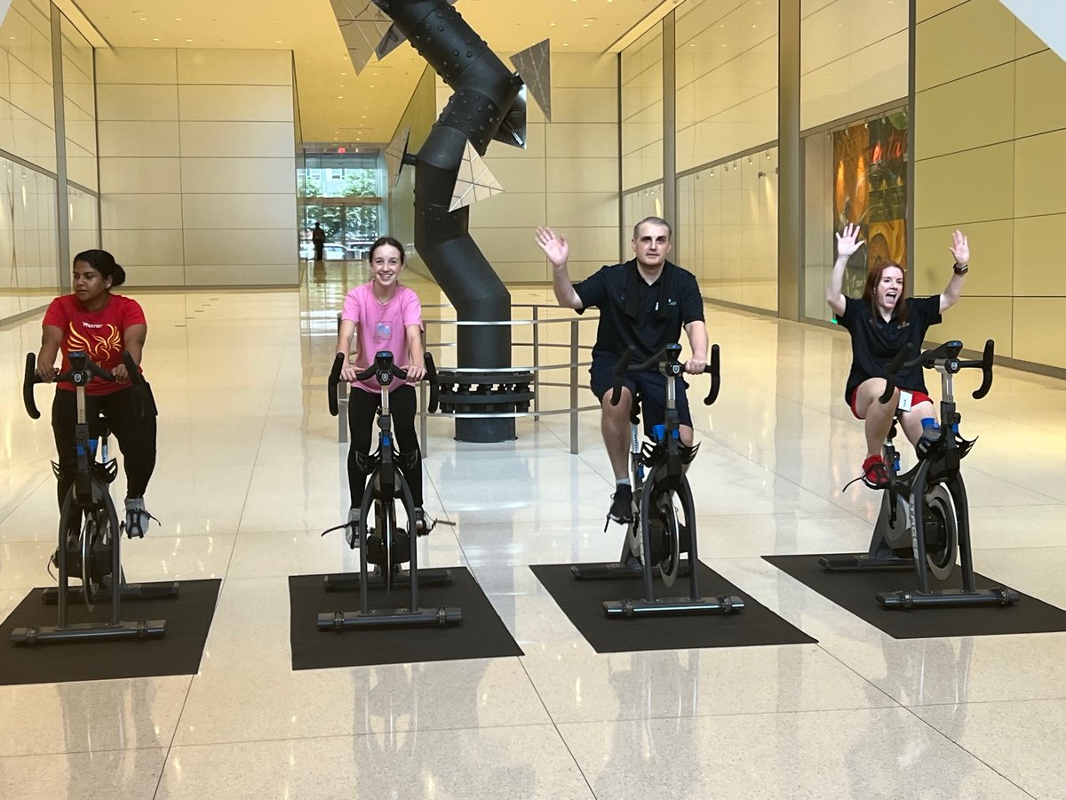 ComcastVetNet's tweet photo. The Comcast Ruff Ride Warm Up was a HUGE success. Thank you to everyone who came out to join us in supporting @WeAreTeamFoster &amp; we can’t wait for June 4th &amp; 5th! 
@ComcastMilitary #iwork4Comcast #iworkforComcast https://t.co/rU8xtjVGqQ