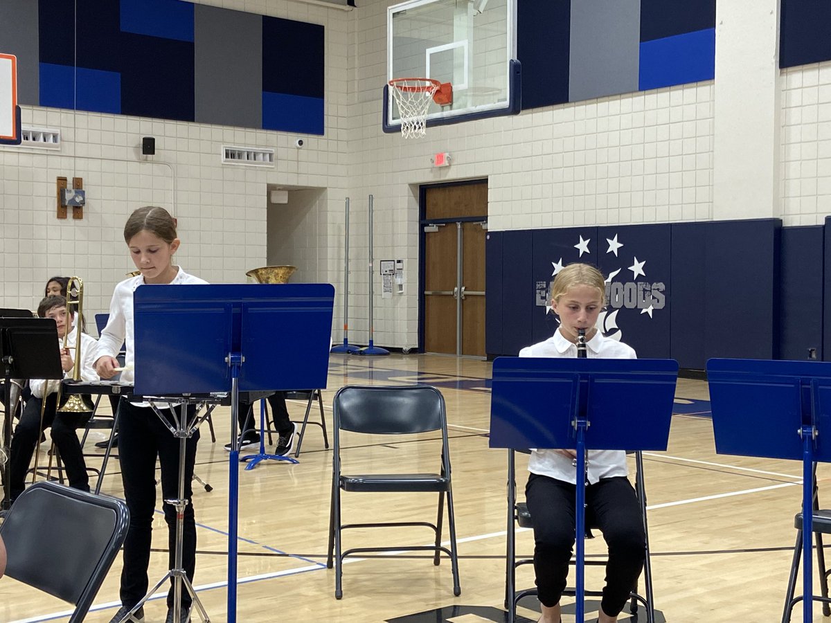 MrsMarshallB22's tweet photo. I enjoyed listening to the 5th grade EWIS band!  Jessica and Michael, I am so proud of you both!👏#ewpride https://t.co/7NG9coSipy