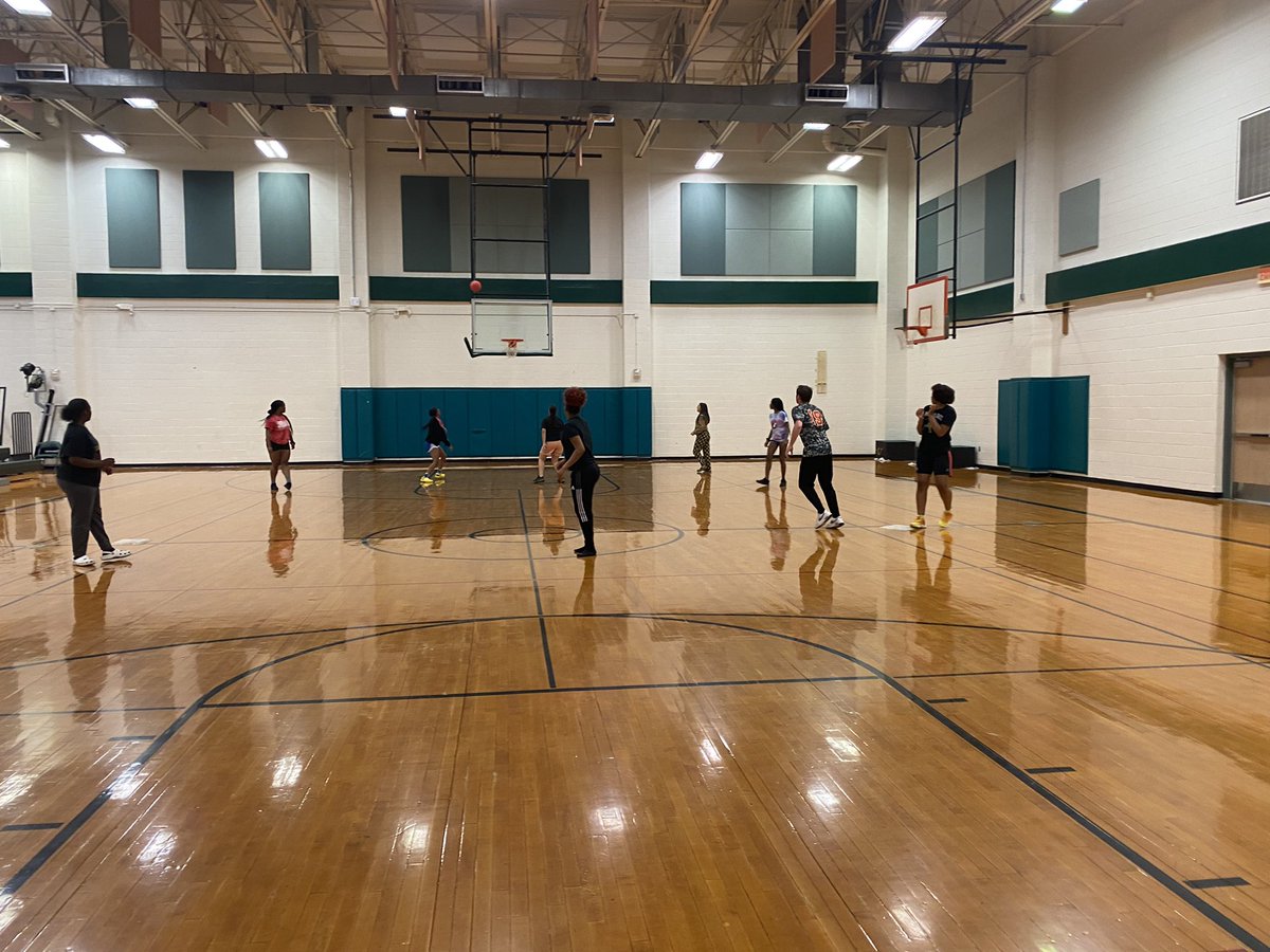 Coaches are the reigning kickball champions!! Congratulations to the Freshman1 team for making it to the finals. Such a fun week at #TheForest <a href="/NaamanSoccer/">NFHSGirlsSoccer</a> <a href="/NaamanSoftball/">Naaman Forest Softball</a> <a href="/NFHS_Girls_XC/">Runnin'Rangers</a> <a href="/NaamanVolleyba1/">Coach N. Deal</a> <a href="/NaamanGirls/">Naaman Forest Girls Basketball</a> <a href="/NFHS_Rangers/">Naaman Forest High School</a>