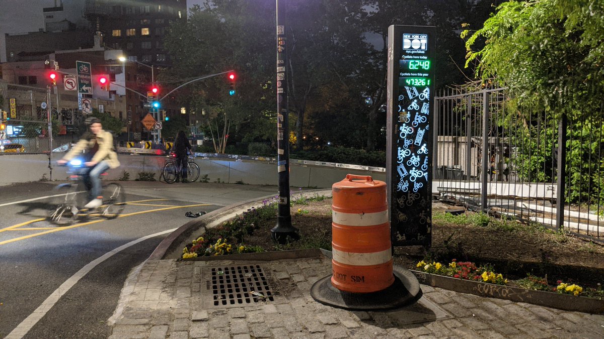 NYC Bike Counter tweet media