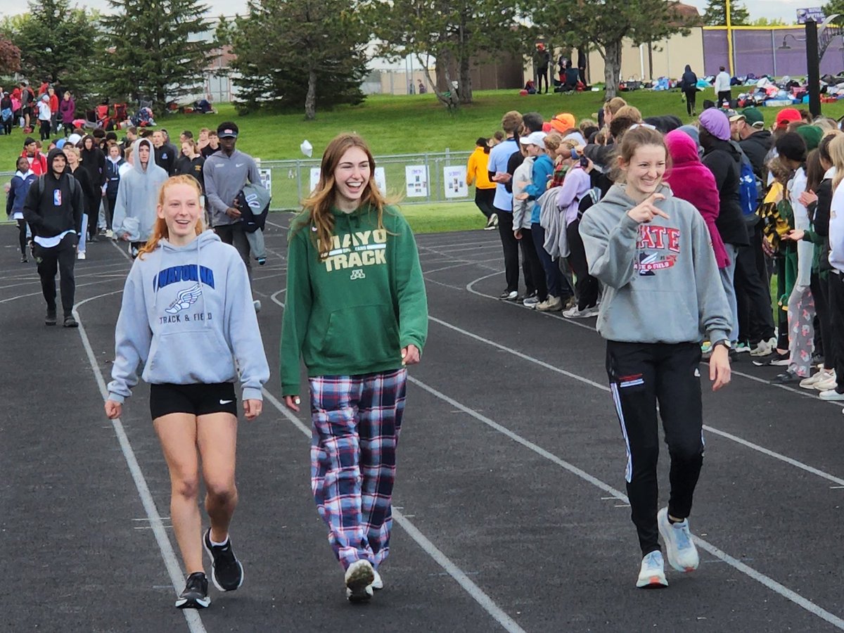 jjgtrack's tweet photo. Big9 parade of champions - All conference.  Girls 100h, 1600m, 300h, Triple Jump. Hilary with 2nd best all time triple today to make Owatonna Honor Roll 35' @OwaGirlsTrack https://t.co/6Mw5ri71MZ