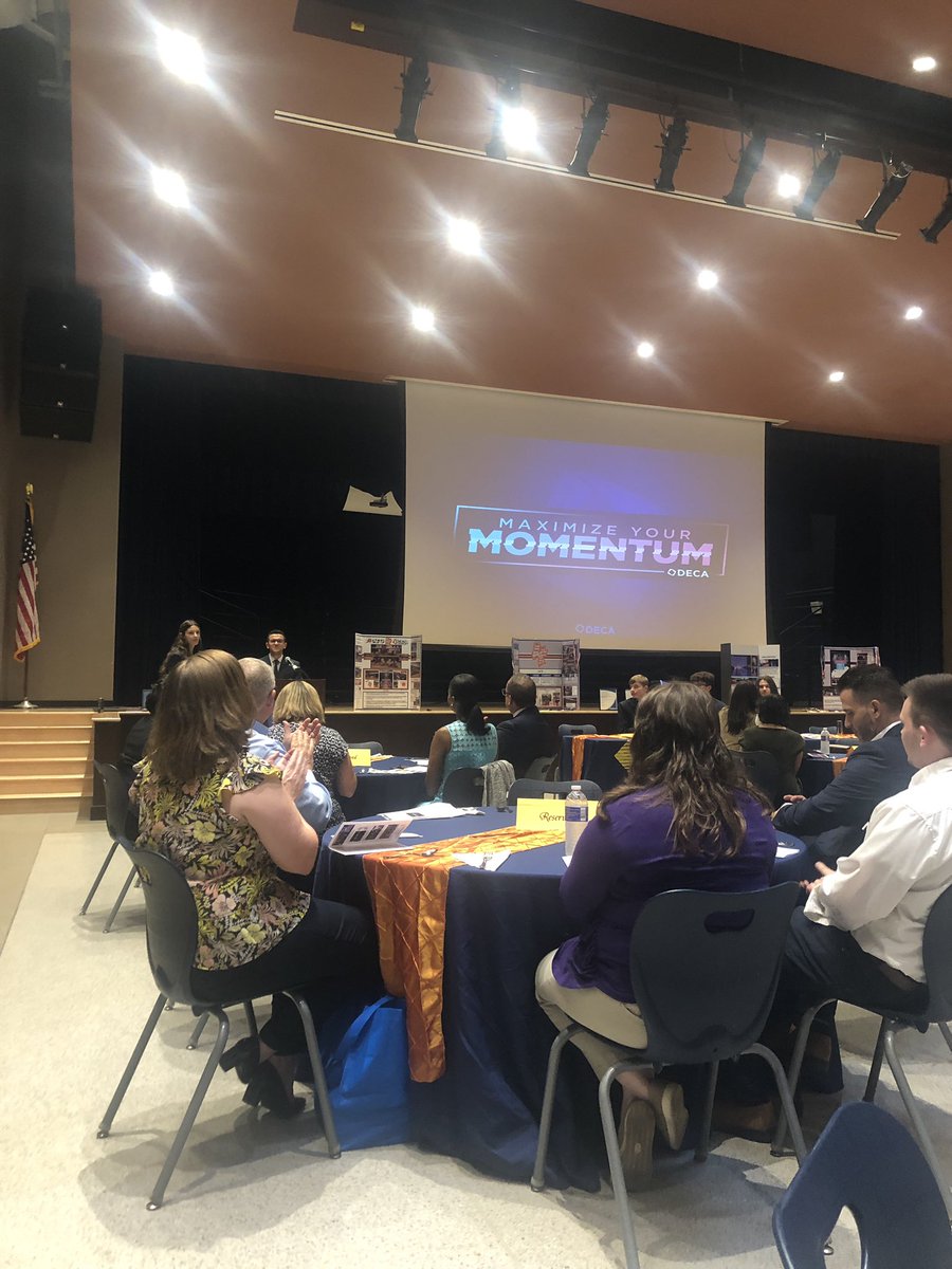 Tonight we celebrated the tremendous leaders in ESM DECA <a href="/ESMSchoolDist/">ESM Central Schools</a> <a href="/DonnaDeSiato/">Dr. Donna DeSiato</a> @GregAvellino <a href="/NaomiTrivison/">Naomi Trivison</a> <a href="/jeannebrown19/">Jeanne Brown</a> <a href="/AntwaunDixon/">Antwaun Dixon</a> <a href="/dbaker_darlene/">Darlene Baker</a>