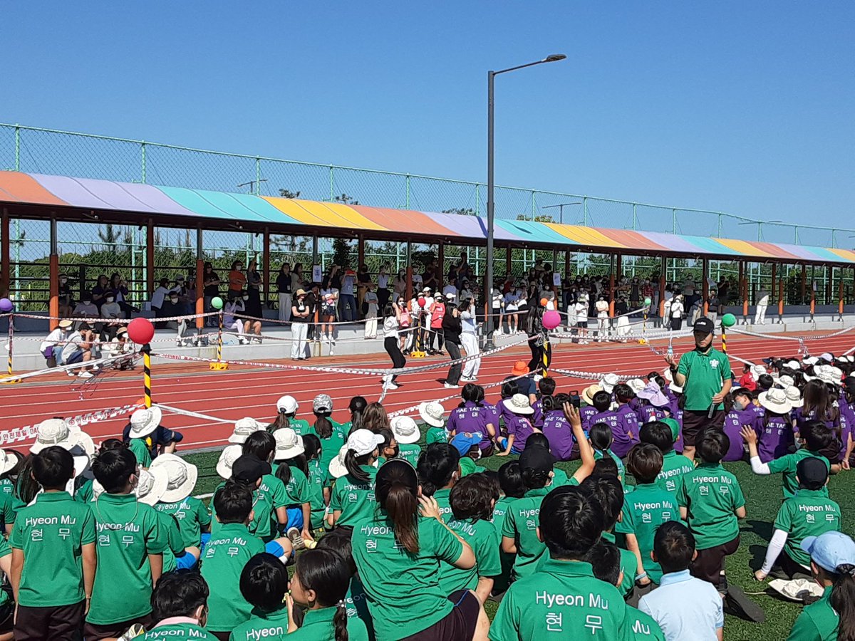 JejuSport's tweet photo. NLCS Jeju Junior Sports Day has started with a fantastic opening ceremony with all houses parading in front of parents and Year 10 Girls doing a Dance performance. A great start to the day!
Go NLCS Jeju!
@NLCSJeju1 https://t.co/IejzeqpeDc