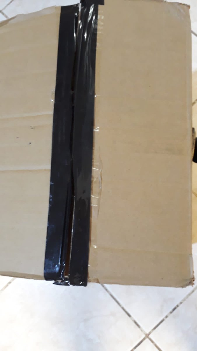 GiovanniMojarro's tweet photo. @Stephussss @Mercadolibre @MercadoPagoMex @Profeco @ML_Ayuda Adjunto pruebas de la cochinada que entregaron. Cómo se puede observar claramente no es un producto nuevo. https://t.co/KYCPYkJSBM