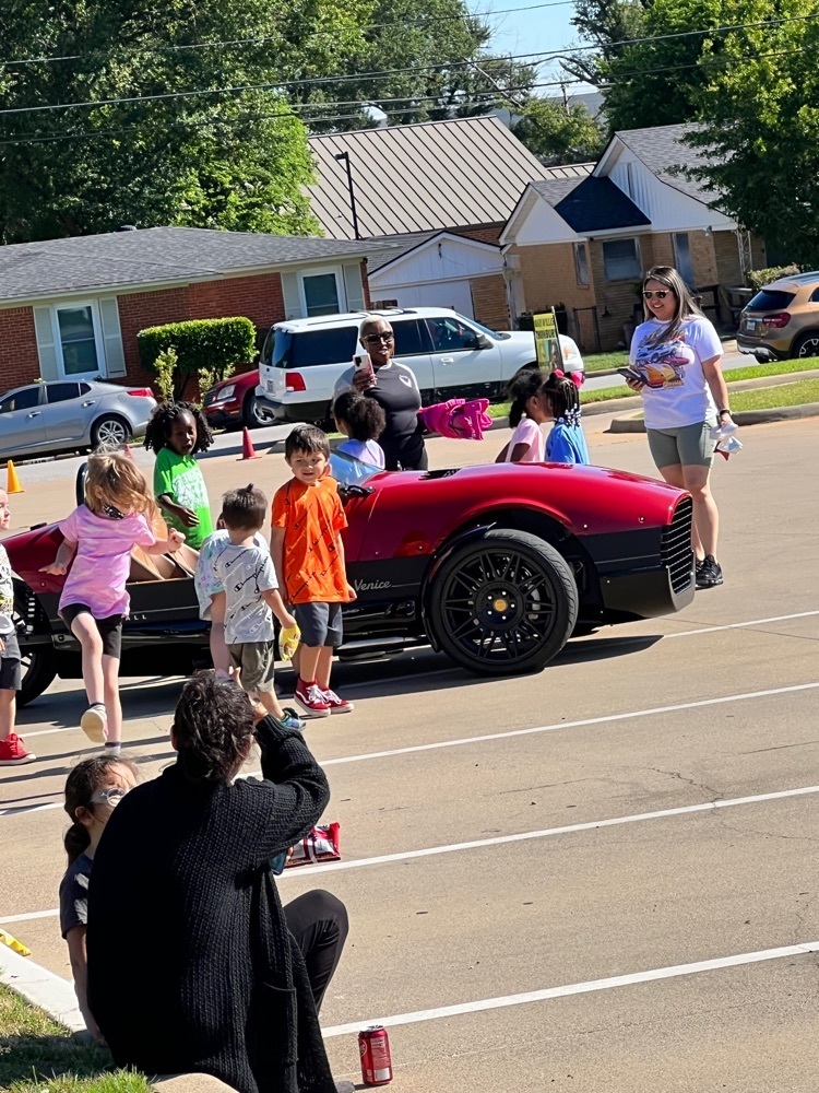 Bell Elementary tweet media