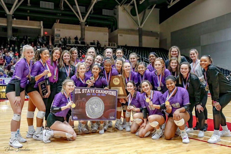 laurenb_jackson's tweet photo. Summer’s here and I can officially say I will not be returning to the teaching/coaching world. I experienced what most coaches only dream of in my 3 years with @FULSHEARVB ! I will miss the girls and the 2 coaches that became family. CFVB will always hold a special place in my 💜 https://t.co/gj70tN3zgd
