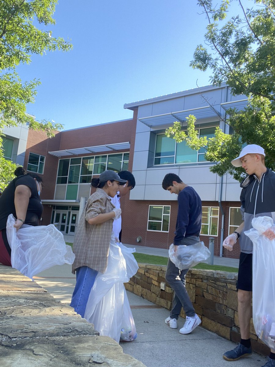 We did our Final Pickup after school today! It’s always fun to do service for our school! This year was a really great year for the Green Team and we hope that next year will be even better. Thanks to everyone that helped out in any way. #RangersRide