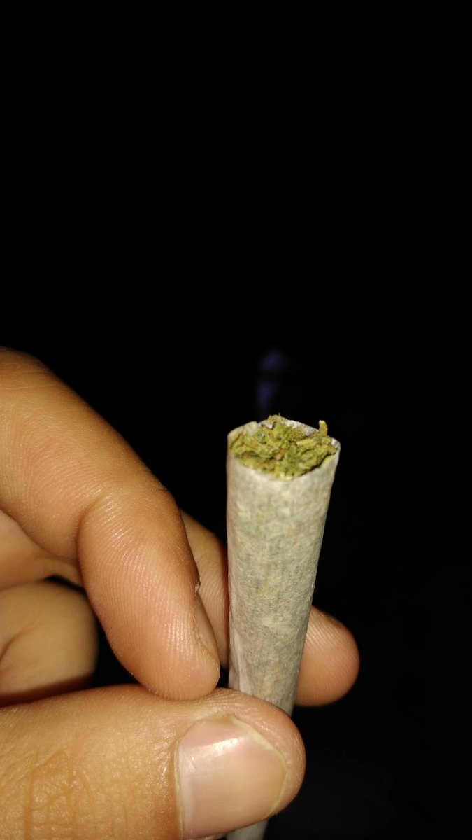 Fernand06885890's tweet photo. Y a dormir .. 🔥🤤 https://t.co/0w1vYbnGJl