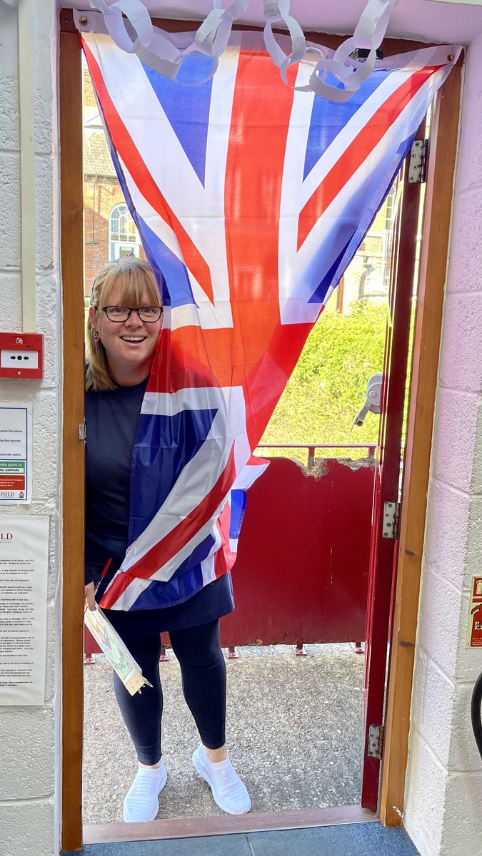 <a href="/winterfoldhs/">Winterfold School</a> Mrs.Hooper is excited and ready for our Jubilee celebrations today ❤️🤍💙