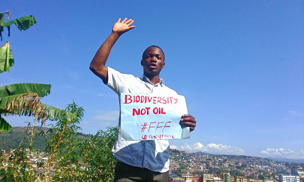 Strike for climate
🔊 🔊 #Biodiversity_Not_Oil

<a href="/Riseupmovt/">Rise up Movement</a> @vanessa_vash