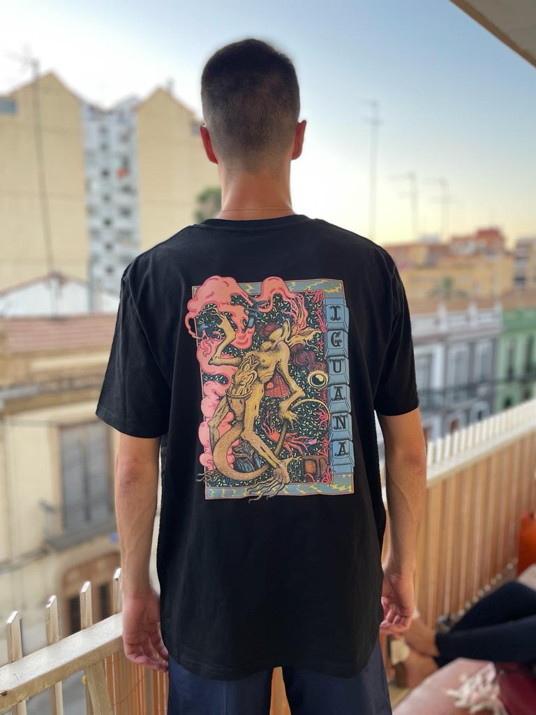 babyguana's tweet photo. Hoy traemos doble sorpresa para los reptilians:

1º La NUEVA CAMISETA del CANAL👕

2º Vuelve la segunda edición de la TFTetes HOUSE en JULIO🏡

Entre los RTs sorteamos una CAMISETA y una invitación a una PAELLA IRL en la TFTetes HOUSE🔄

Por cierto pronto seremos IGUANA🦎 https://t.co/NaTFsGFJ3B
