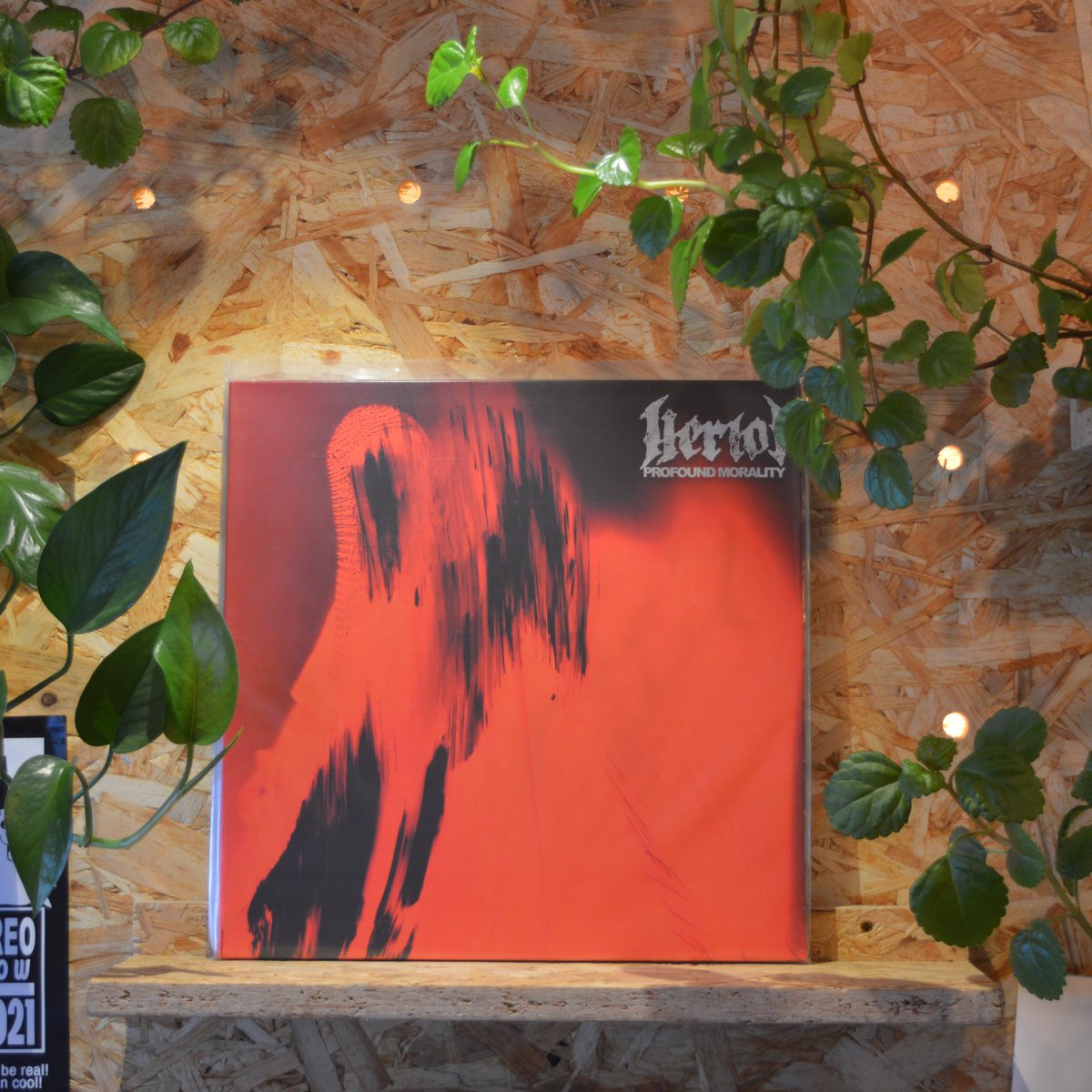 SGR_RecordCafe's tweet photo. The best day is always Release Day!
Props to everyone with music hitting the shelves today highlights incl. @NimbusSextet @heriotmetal #FloatingWorldPictures Tron Reissues (OST, Legacy &amp; Legacy Reconfigured), plus @nightports @jeshi100 and loads more here: https://t.co/dTffNuDPRY https://t.co/yi3JzjotJg