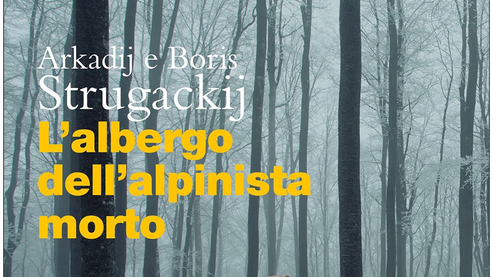NoiDiCrunchEd's tweet photo. 🍎🍎🍎🍎
Davanti a un titolo così è difficile resistere. Con solo quattro si apre un mondo di fantasie, congetture, ipotesi. Il lettore ancora prima di leggere il romanzo si è già sfogliato le pagine di quello suo, immaginario. 
di @panirlipe 

https://t.co/7W65Fq3F9A https://t.co/ESi6rbomUc