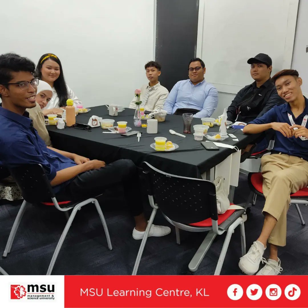 MSULCKL's tweet photo. MLC Appreciation Day
To show our gratitude to the lecturers for their dedication.A wonderful get-to-gather with mentor mentee and joined by our Alumni and our Fulltime weekend (FTW) students as well as the support dept.
#appreciationday
@MSUmalaysia https://t.co/pS5aHPfDWI