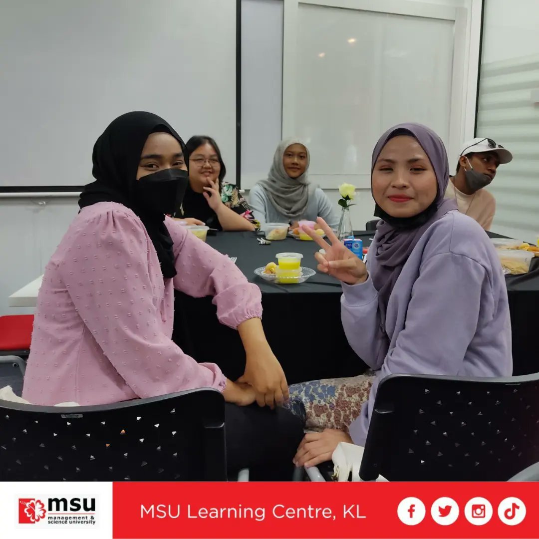MSULCKL's tweet photo. MLC Appreciation Day
To show our gratitude to the lecturers for their dedication.A wonderful get-to-gather with mentor mentee and joined by our Alumni and our Fulltime weekend (FTW) students as well as the support dept.
#appreciationday
@MSUmalaysia https://t.co/pS5aHPfDWI
