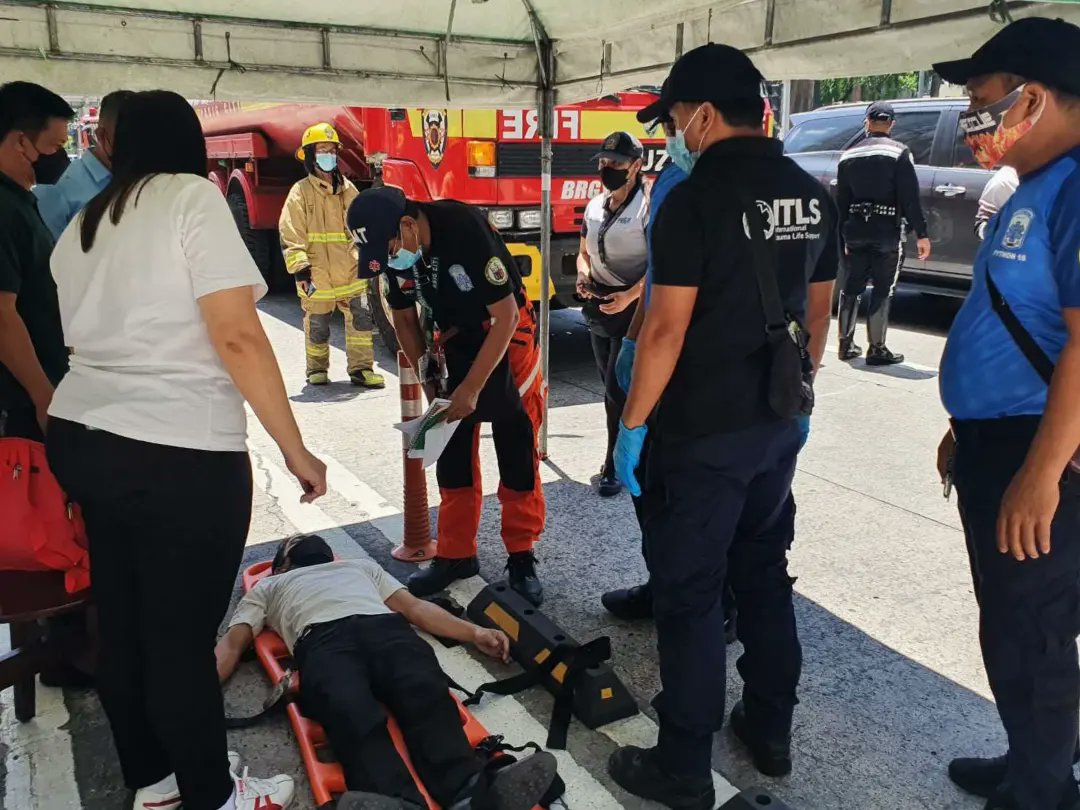 bsapasig's tweet photo. Non-stop ang ating BDRRM sa pagsasagawa ng fire & evacuation drill sa ating komunidad. ππ¨π»βπ Ating mga constituents naman mula sa AIC Gold Tower ang nakiisa sa disaster preparedness activity natin ngayong araw. β
#BidaAngHandaBSA #BSAFireDrill #TuloyAngSerbisyoBSA https://t.co/E4n3me542K