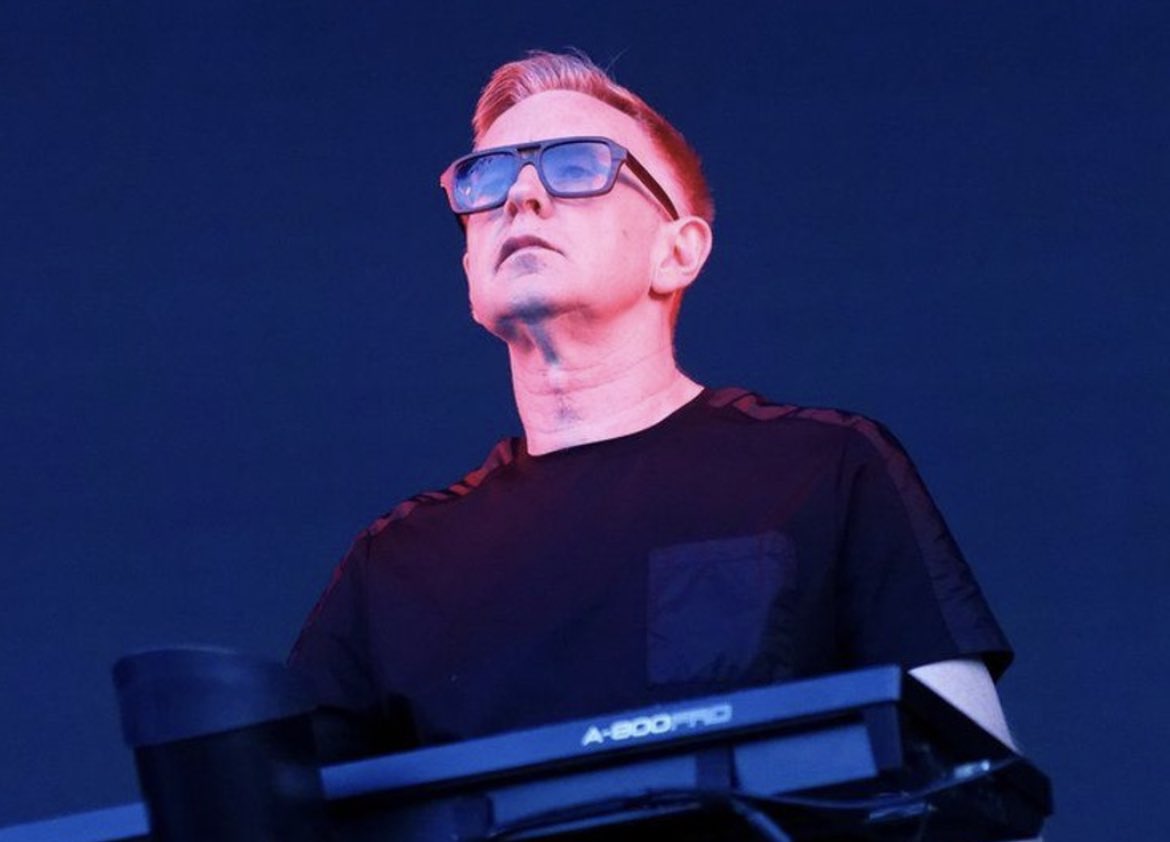 Toch een stukje jeugd wat wegvalt, maar de goede muziek blijft, zoals It’s no Good, een van mijn favoriete Depeche Mode nummers open.spotify.com/track/7HDWE2Ib…