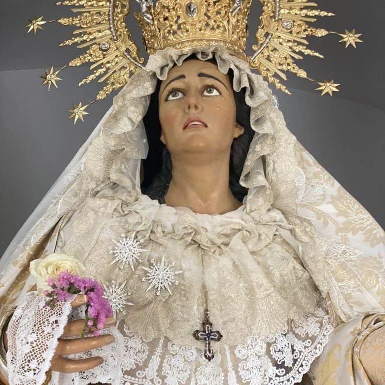 Finaliza el mes de mayo, mes de las flores y mes del Rezo del Santo Rosario.

Viernes 27 de mayo a las 19:30h, Santa Misa en la Ermita del Calvario a Ntra. Señora de la Amargura.