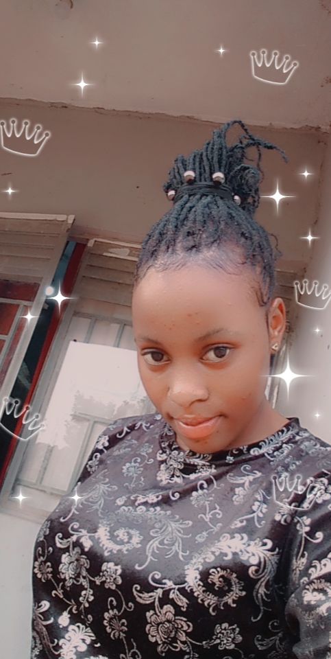 ZariSophy's tweet photo. Laaba kifananyi, comment osilike. https://t.co/a0PRKNKWv7