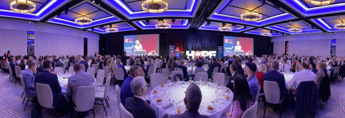 Entertained by @erin_molan as MC in the elegant room at <a href="/FSSydney/">Four Seasons Hotel Sydney</a> for the <a href="/salvos/">Salvos Australia</a> #RedShieldAppeal 2022 launch

#fundraising #timetogive