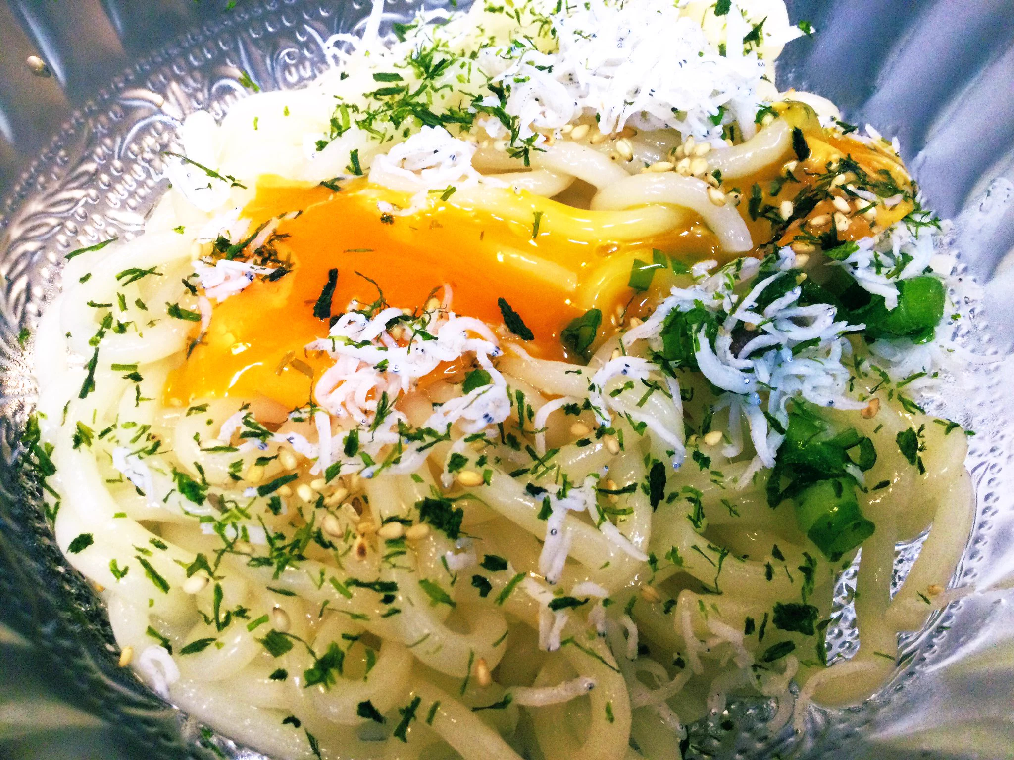 2枚目のアレンジ。豆板醤なしで青のりに変更、しらすとプラスで作った〜美味しい〜〜〜四川風辣油がきいててあっという間に完食😋  