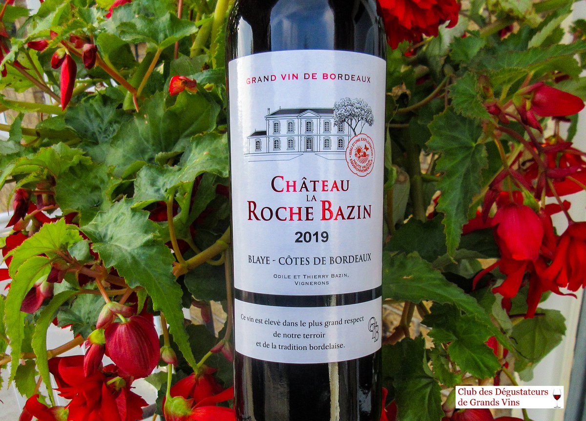 Ce #vin 🍷 d'appellation Blaye-Côtes de Bordeaux démontre que certains vins bordelais peuvent être agréables, même en jeunesse. Nouveau millésime! @Vinsdebordeaux <a href="/ImportationsBMT/">BullesMousseTanins</a> Détails ici 👉 👉 bit.ly/3NB0RU7 #wine