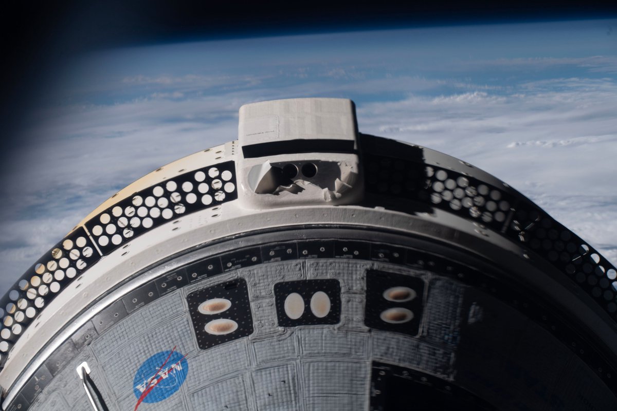 TJ_Cooney's tweet photo. some unique angles of starliner https://t.co/n1e8DlVJIr