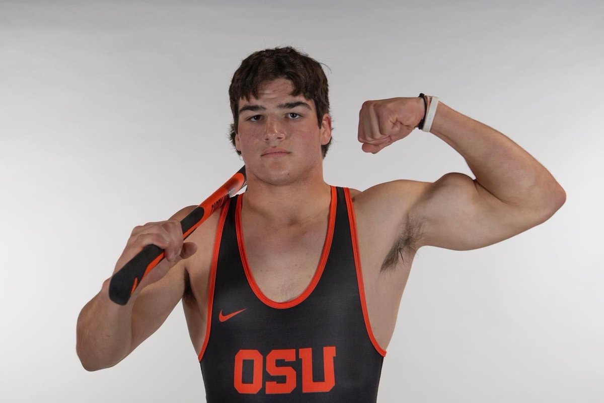thurstonathlet1's tweet photo. Congratulations @VaunHalstead on the scholarship offer from Oregon State Wrestling. @thurstoncoltsfb https://t.co/8ljteGmUnq