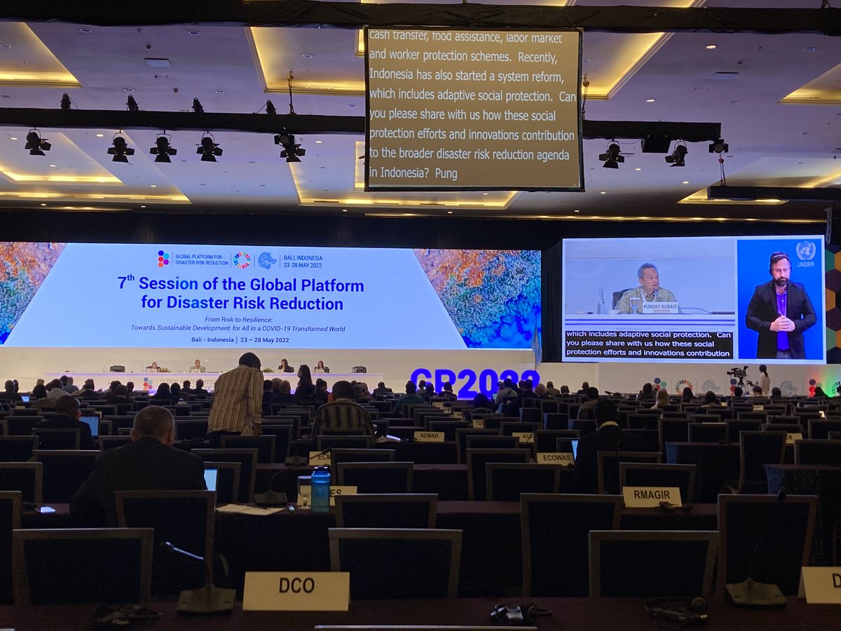 Honored to attend the #socialprotection session at the #GPDRR2022 with a strong input on #adaptivesocialprotection in 🇮🇩 by Dr. Pungky Sumadi (<a href="/BappenasRI/">Kementerian PPN/Bappenas</a> ). Grateful to see our work <a href="/UNUEHS/">UN University - EHS</a> &amp; @GIZIndonesia being operationalized.
<a href="/SSandholz/">Simone Sandholz</a>  <a href="/soekreft/">Sönke Kreft</a> <a href="/RozannaCut/">Rozanna Rusli</a>