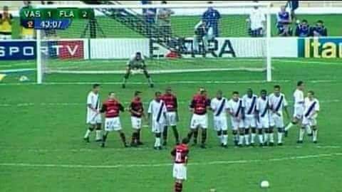 nit_87's tweet photo. Alô TOULON aquele abraço. https://t.co/SA0ctaTx2J