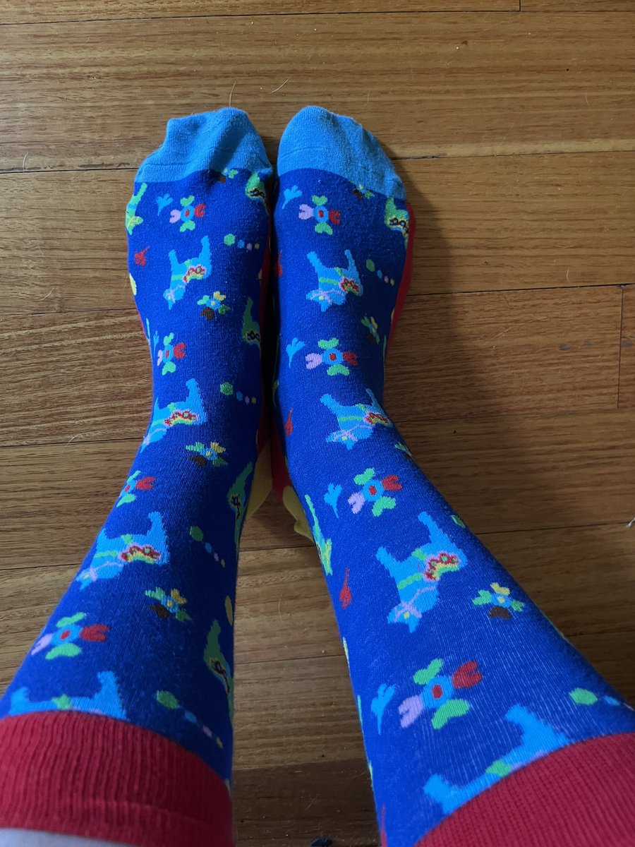 DrPennyGolding's tweet photo. June 3rd. Getting my socks out and ready. Supporting our doctors, especially those who are working in isolation or suffering burn out and struggling @crazysocks4Docs
#NWMH
#CrazySocks4Docs
#CrazySocks4DocsDay
#CS4DOCS2022
#MentalHealthAwareness
#MentalHealthMatters https://t.co/jJ07idNE4d